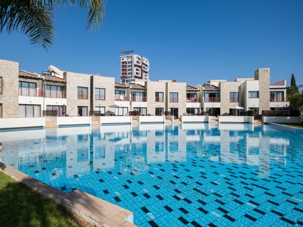 Unique apartment&aquatic experiences for up to eight guests All yours Limassol Extérieur photo