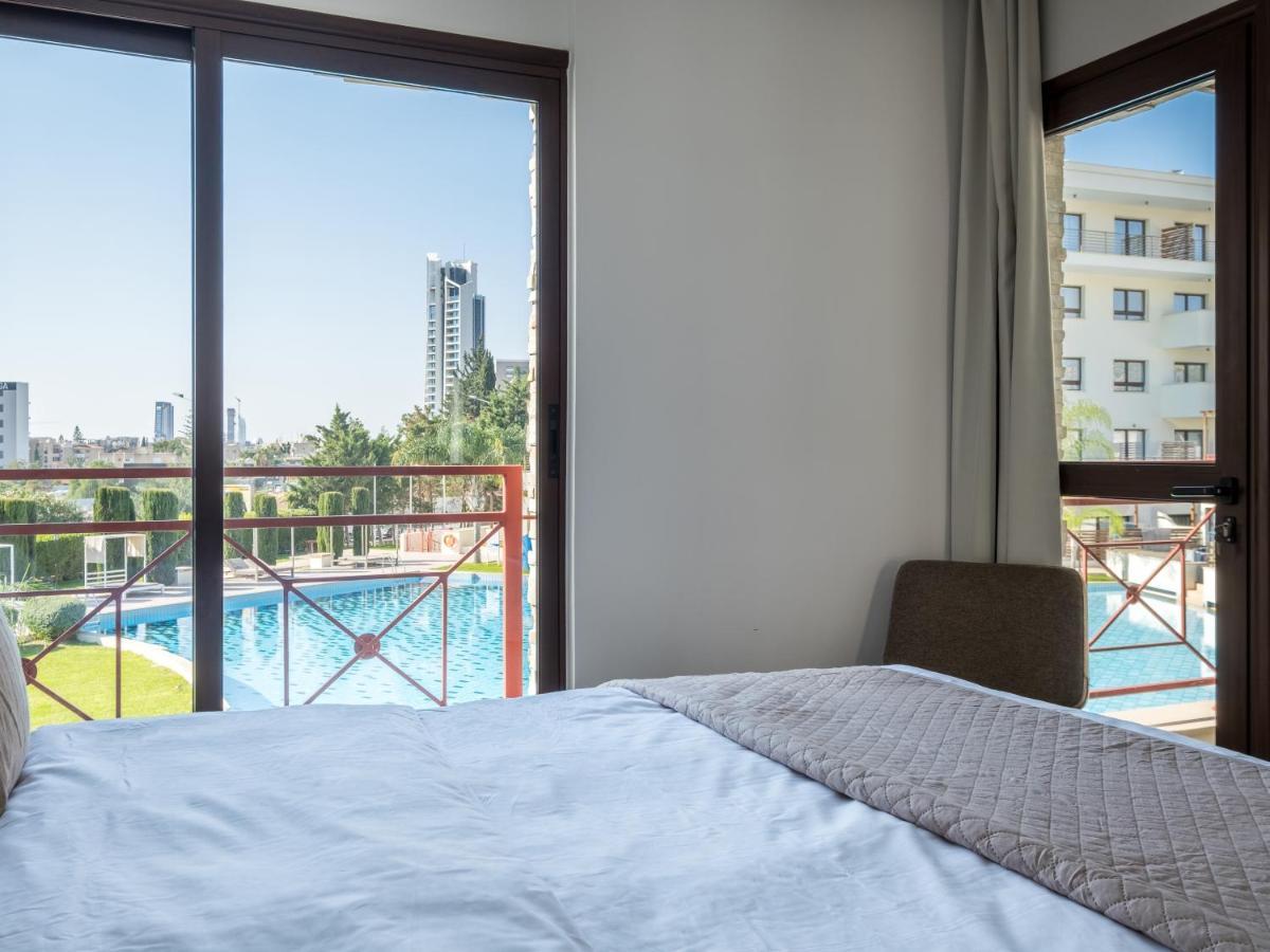 Unique apartment&aquatic experiences for up to eight guests All yours Limassol Extérieur photo